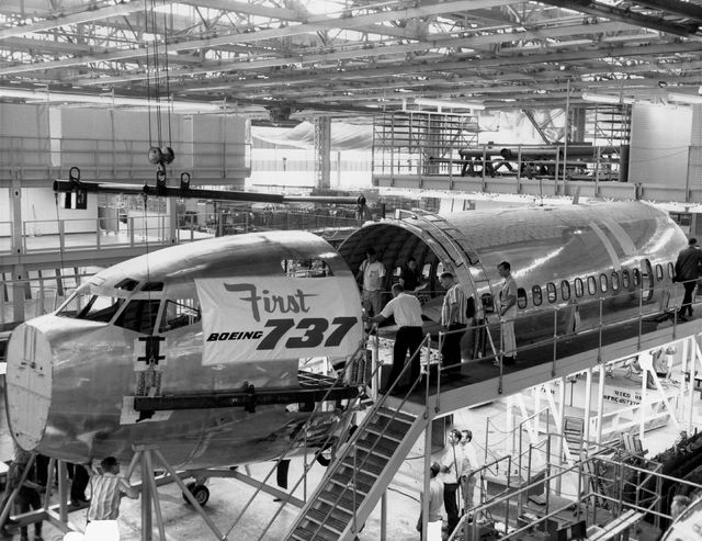dominicgates's tweet photo. On Sunday, @Boeing's 737 celebrates 50 years since its first flight
Seattle’s Museum of Flight hosts a birthday bash
https://t.co/rcWuO4RrRc https://t.co/1qOBuhVpcT