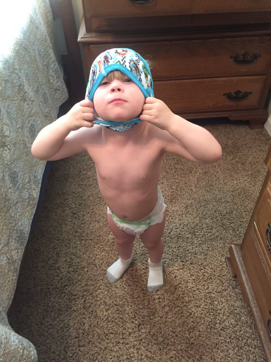 JohnnaBailey's tweet photo. I get too spend the day with this crazy underwear wearing monkey today and I'm so excited💙💙💙 https://t.co/BsdQlUCxGf