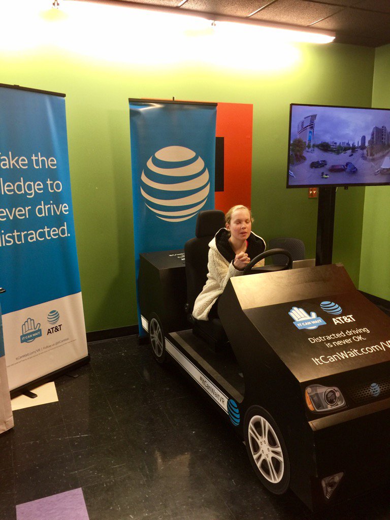 PepperMulherin's tweet photo. Having fun w @ATTIndiana at @IndianaUniv #FosterQuad ##HoosierDen. On #FacebookLIVE now #IURPS https://t.co/Mkb74YF7Ds
