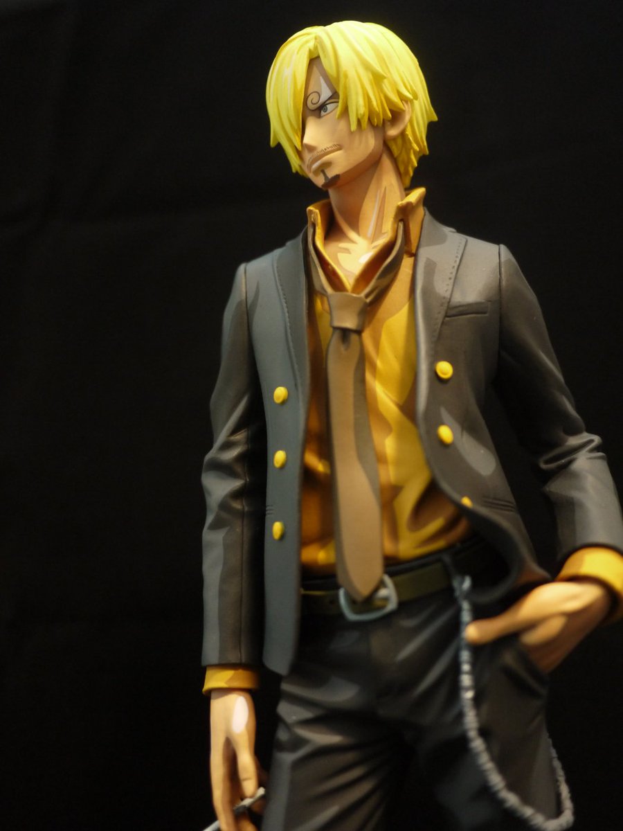 Lefty Twitter પર Smspサンジの展示をはじめて秋葉原で見たとき一目ぼれして以来ずっと一番欲しかったd賞の二次元彩色を遅ればせながらやっと手に入れました 照明当てたり加工したりといった工夫を一切せずにそのまま撮ってもこれだけかっこいいってすごい