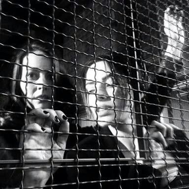 AmyAcker7's tweet photo. #PersonOfInterest #RootAndShaw #ShootSpinoff They are perfect for each other. https://t.co/blvVAJ6HFr
