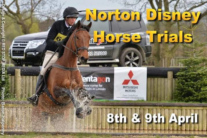LincsMag's tweet photo. This weekend, 2 days of fabulous Eventing #NDHT17 #horsehour @BEventing @BEVolunteers https://t.co/QaScUbLgTp