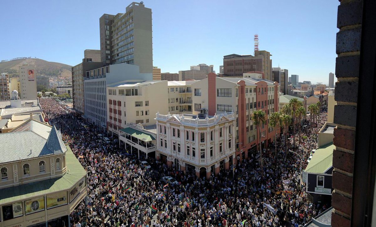 Just wow! Via <a href="/stroobz/">Stroobz</a> #ZumaMustFall