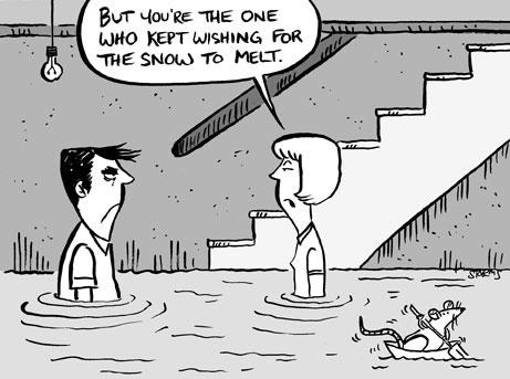 AluminumGutters's tweet photo. Exhibit A as to why you need good gutters that drain snow away from your home. #FunnyFriday https://t.co/PHIXCRVrgB