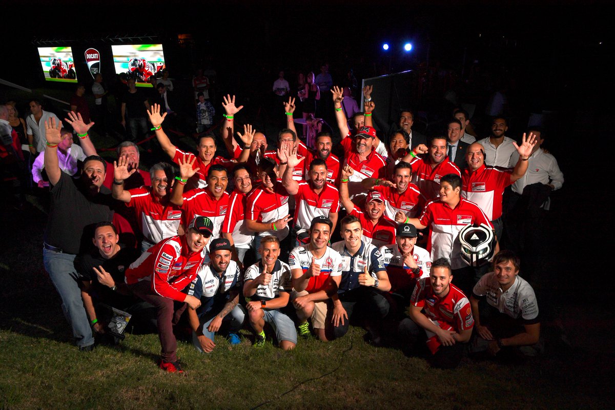 pramacracing's tweet image. #DucatiArgentina event ay @TermasUnoHotel #ShellAdvance
Visit full gallery -&amp;gt; pramacracing.com/2017/04/gran-p…
@DucatiMotor @pramacracing