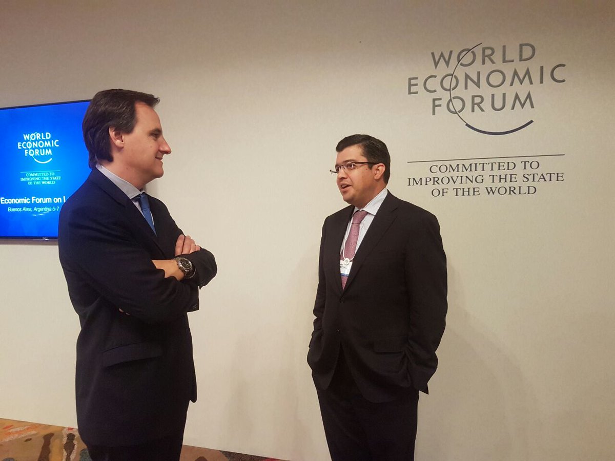#WEFLATAM #la17 Mariano Sánchez, Socio Líder de Asesoría e #Infraestructura junto a Victor Esquivel, Senior Partner en <a href="/KPMGMexico/">KPMG México</a>