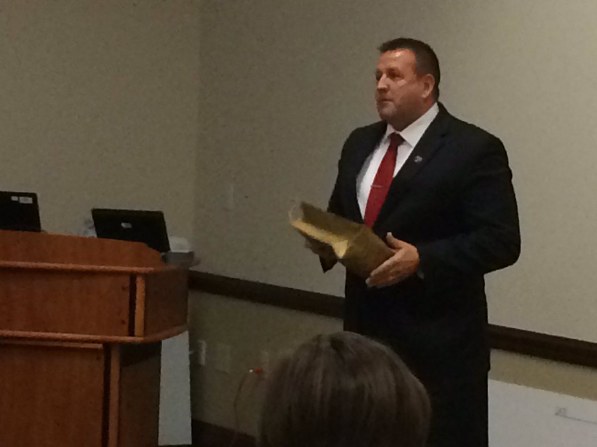 Congratulations to the 2017 LMC Alumni of the Year, Jeff Leverton!