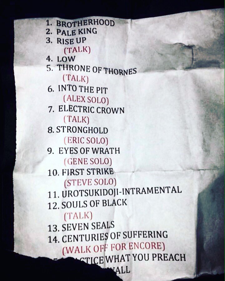 yourwriter1's tweet photo. @Affliction #testamenttourcontest great show!! Would love to be entered to win that guitar!!!! https://t.co/5zTBQV9ruL