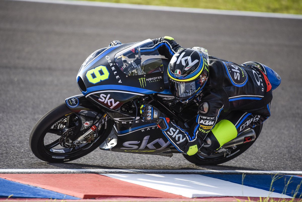 #ArgentinaGP 🇦🇷 #Moto3 #FP1 Buon inizio di weekend per il nostro <a href="/nbulega/">Nicolò Bulega</a> P3 1'51.918 #bulegas ✊🏻💨💨💨