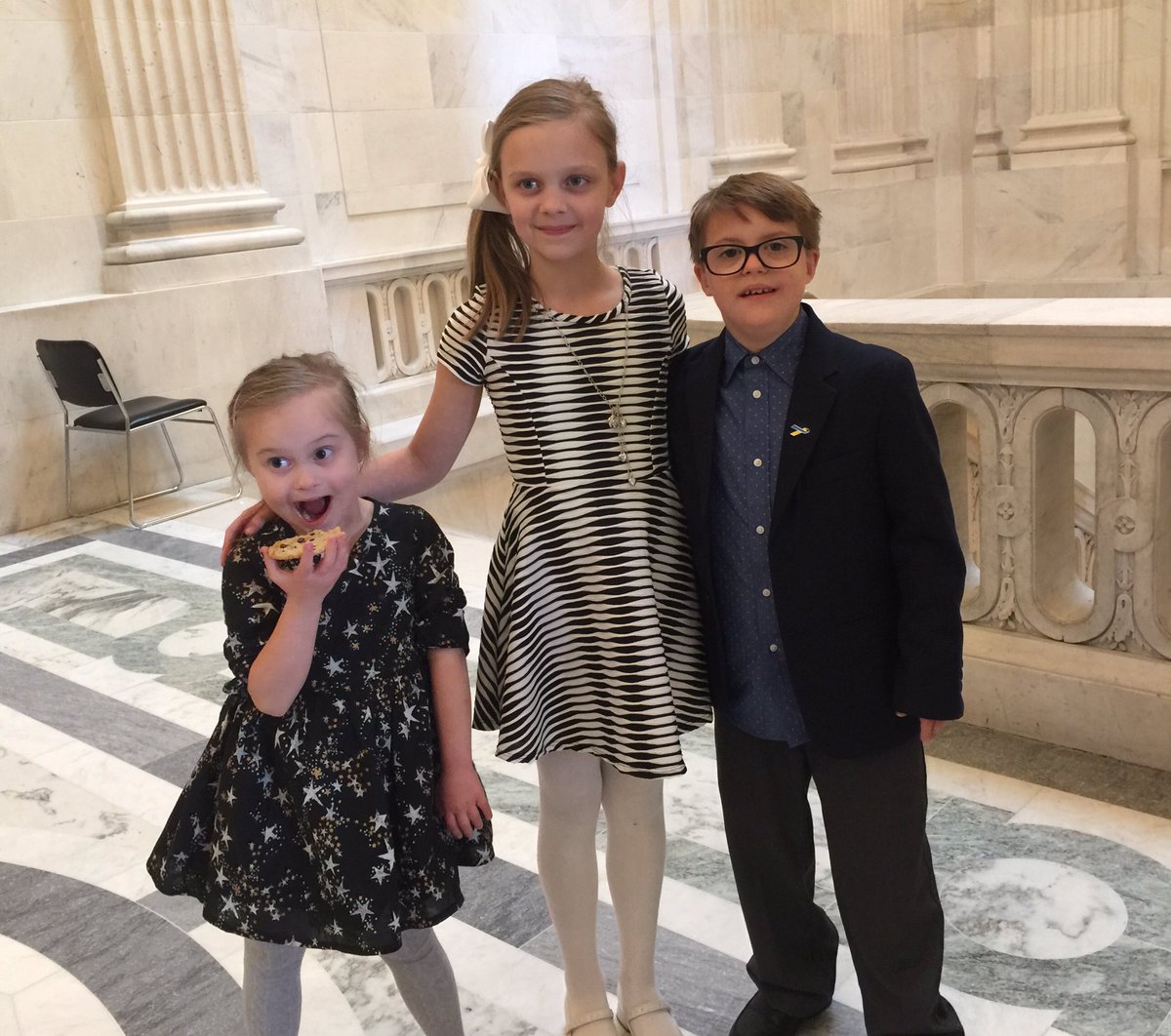 calebscrew's tweet photo. Thanks, @NDSS for another great buddy Walk on washington! #bww2017 #advocacymatters #able2work #selfadvocates https://t.co/YkPOnjg6BB