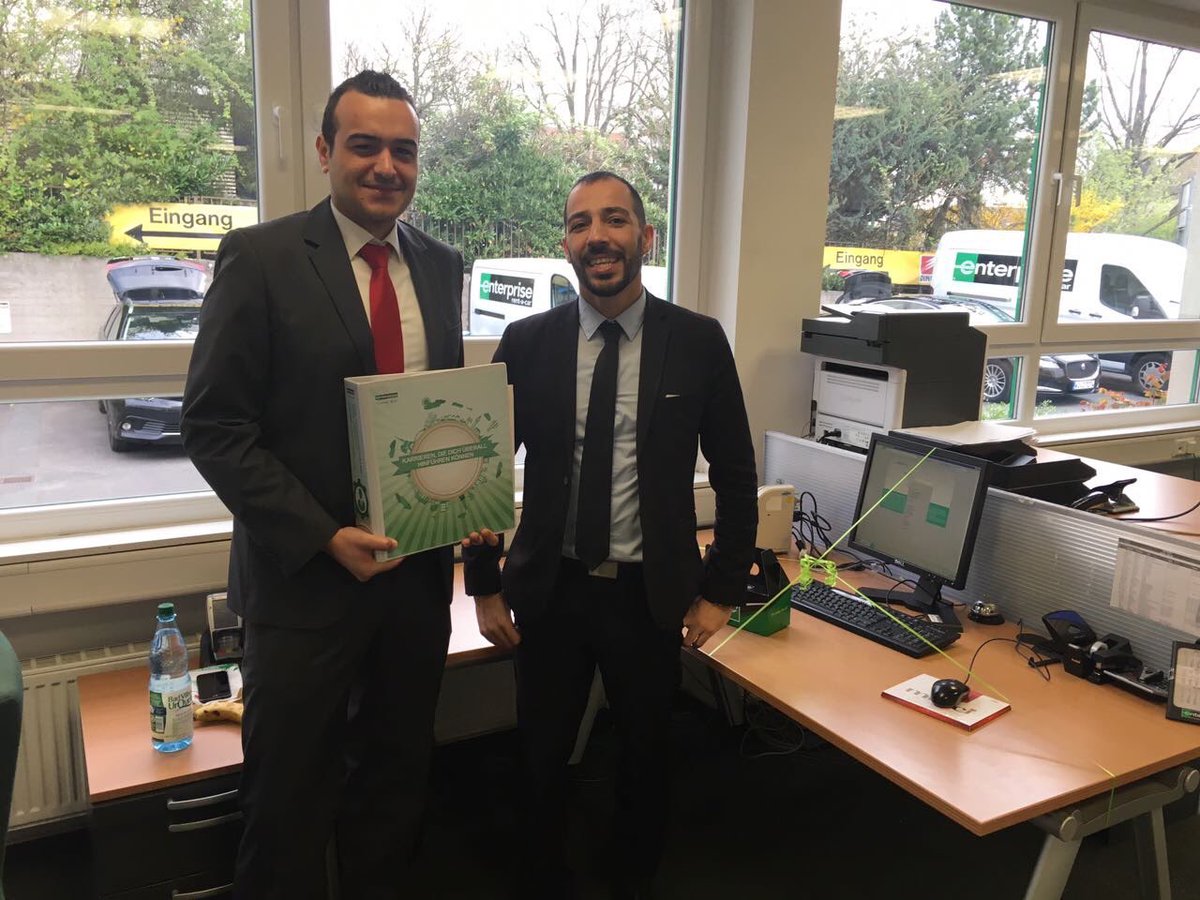 ohnesorge11's tweet photo. Warm Welcome for Ante in Hofheim from bis leader Karim.😎🤗💪🏻#Trainee #leadership #career @ERAC_Jobs @ziaja_martin @YaseminBouya @Orientmatty https://t.co/ymscUNrxEC