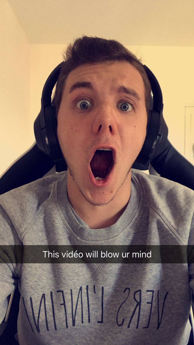 QuentinCougniot's tweet photo. #OnSnapchat #itjailbreak https://t.co/H5a5mCHCHD