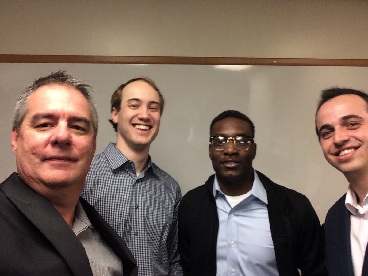 Team Hamilton, waking up with our growth partners in Redmond today! #GrowthFridays Time to Rock Q2! @paulevansups