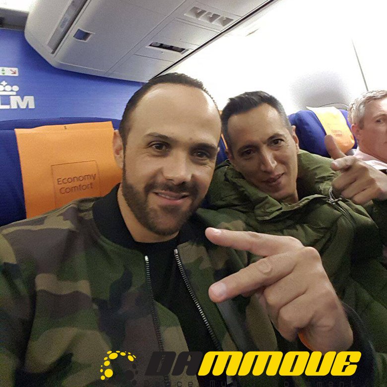 Dammove's tweet photo. Listos para su presentaciรณn #Daydream #Bรฉlgica #djscene @amsterdamdanceevent #djjerrydavila @djpelosmx ๐ฒ๐ฝ๐๐๐ผ https://t.co/31iC4TwHjO