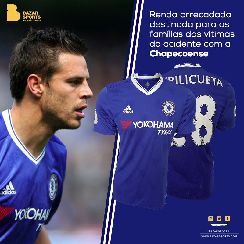 Camisa utilizada por Azpilicueta, do <a href="/ChelseaFC/">Chelsea FC</a>, durante a <a href="/premierleague/">Premier League</a>, com renda revertida pra <a href="/ChapecoenseReal/">Chapecoense</a>. bazarsports.com