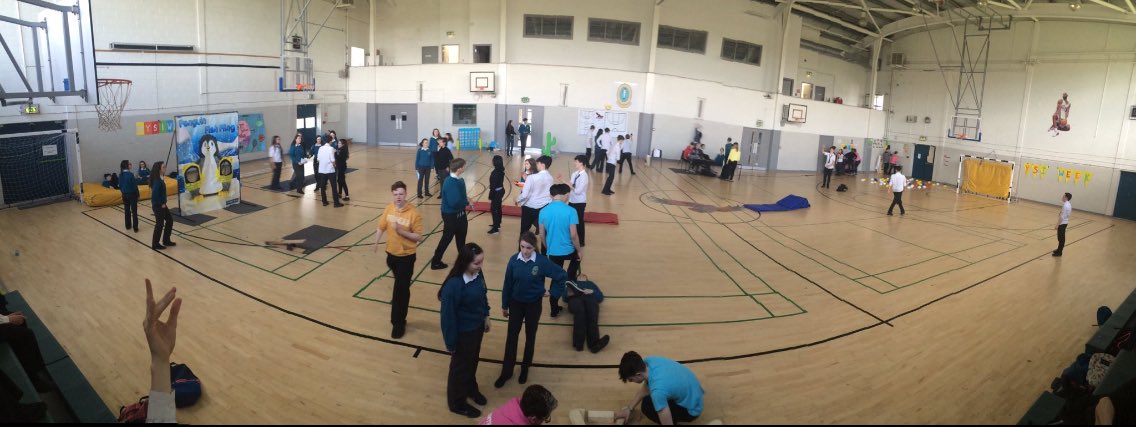 Sport_Your_Mind's tweet photo. everyone's busy having fun at our games day!🏆🏀⚽️🎾🥅 @URAC2016 @hpv_ysi @1againsttheodds #YSIWeek @YSInow @MounthawkMercy https://t.co/9BkTwXsNeP