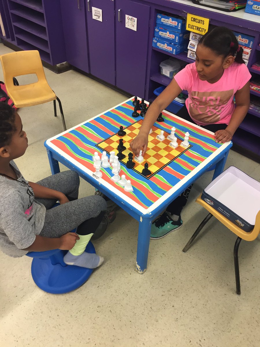 2/3 Pettit in the Maker Space! <a href="/HRSB_Official/">Halifax Regional School Board</a> @TILTHRSB