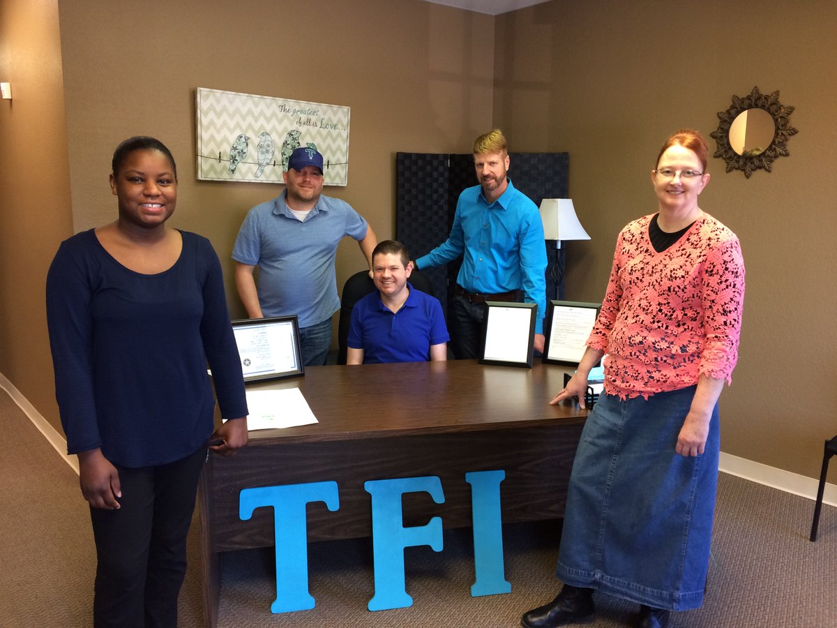 TFISalsaDeMayo's tweet photo. Got Blue for #WEARBlueTFI? Our Tulsa Office does!  Our first entry for the prize to raise awareness for Child Abuse Prevention month! https://t.co/D4i7vBjOX3