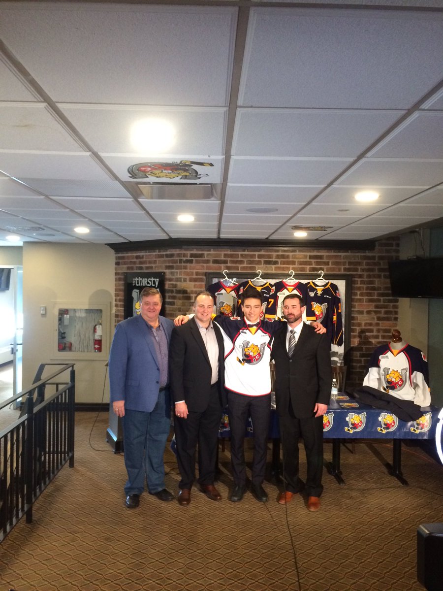With the 1st overall selection in the #OHLDraft, the Barrie Colts select Ryan Suzuki. Congrats Ryan! <a href="/OHLBarrieColts/">Barrie Colts</a>