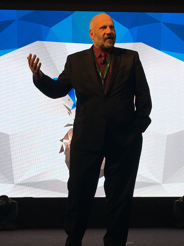 kayenarr's tweet photo. Jim Thompson announcing winners of Cloud2020 in #Cloud2020Year8 https://t.co/9VfdMopsWL