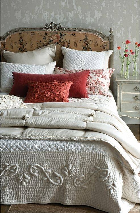 Decor_Int tweet picture