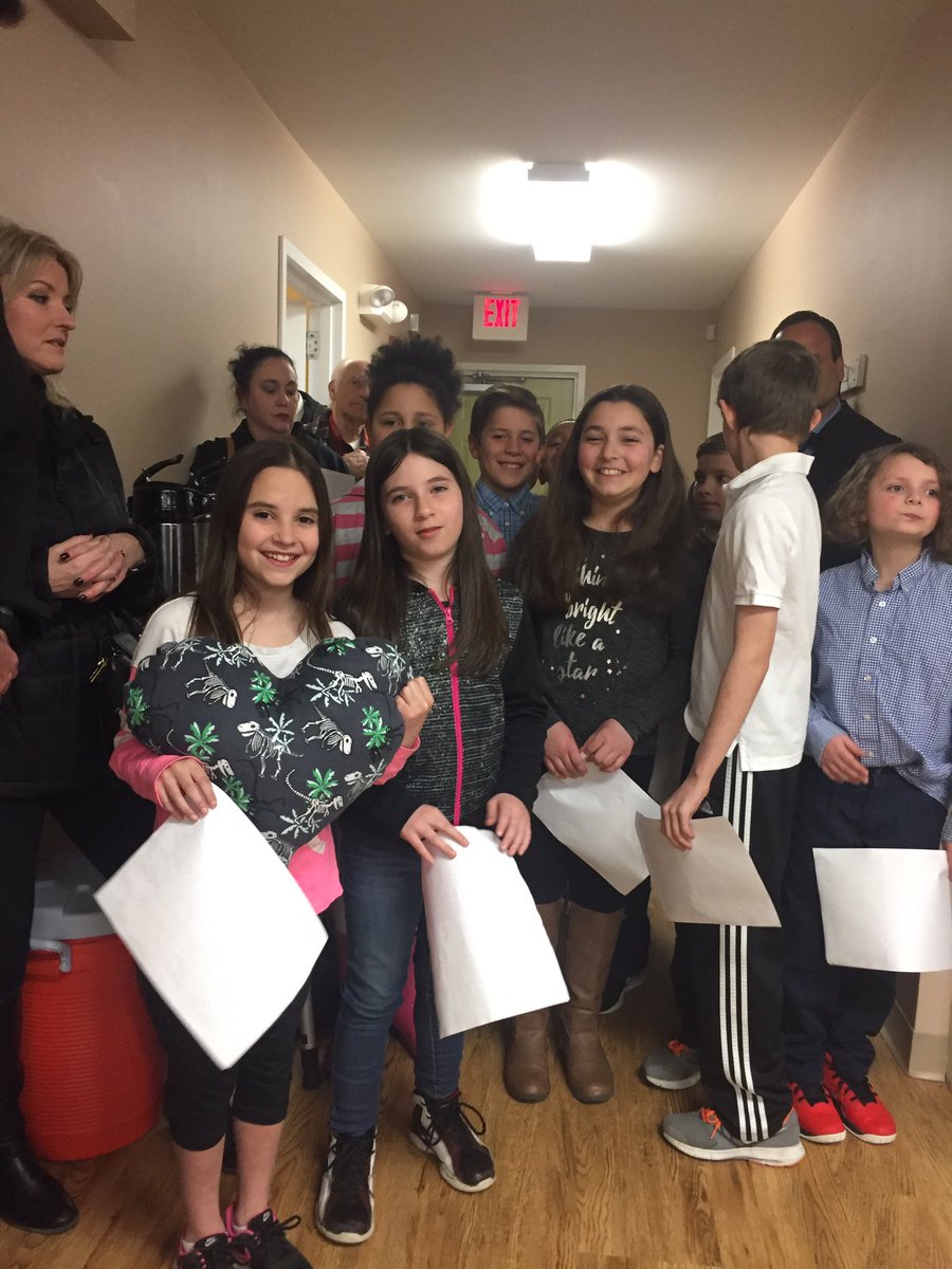 NFMHHS's tweet photo. #nfpsxl  Mrs. Miller's 4th graders present at BOE about Hug a Pillow project for Matthew's Hearts of Hope organization. So proud! https://t.co/24r4an78ta