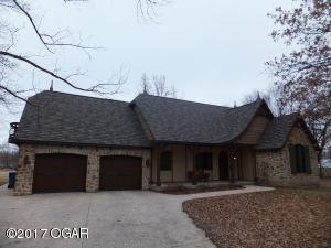 RealProAgency's tweet image. flexmls.com/share/p1fl/100…

RealPro has 3 locations to better serve you! Joplin 417-623-4441, Carthage 417-358-4441, and Columbus 417-396-9513