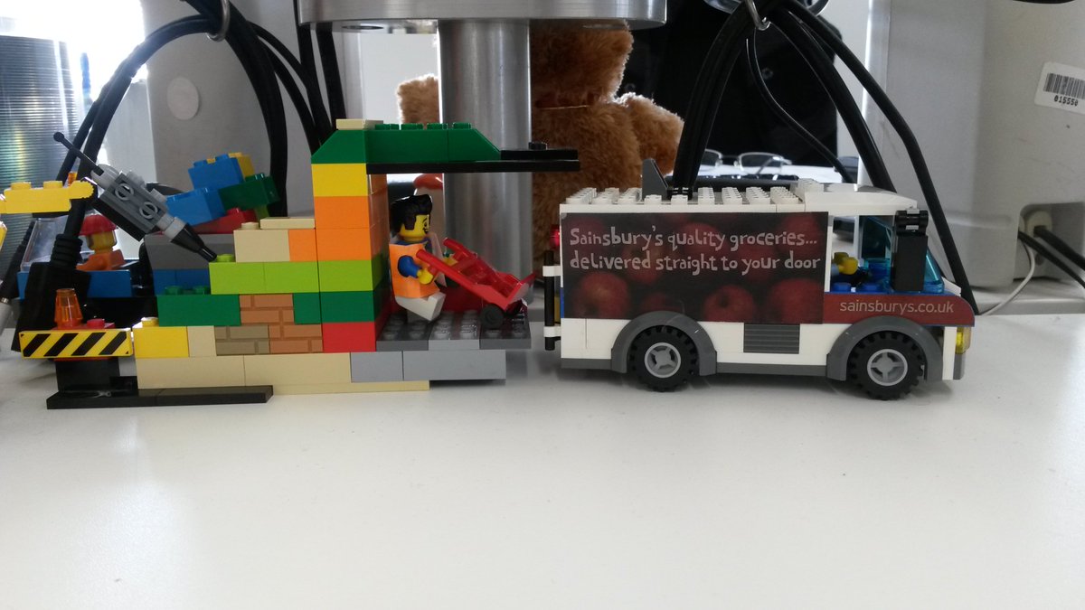 CHQArchitects's tweet image. Check out what one of our #AssociateDirectors got up to in their lunch hour #LEGO @sainsburys #GLO #bigkid @CHQArchitects @LEGO_Group