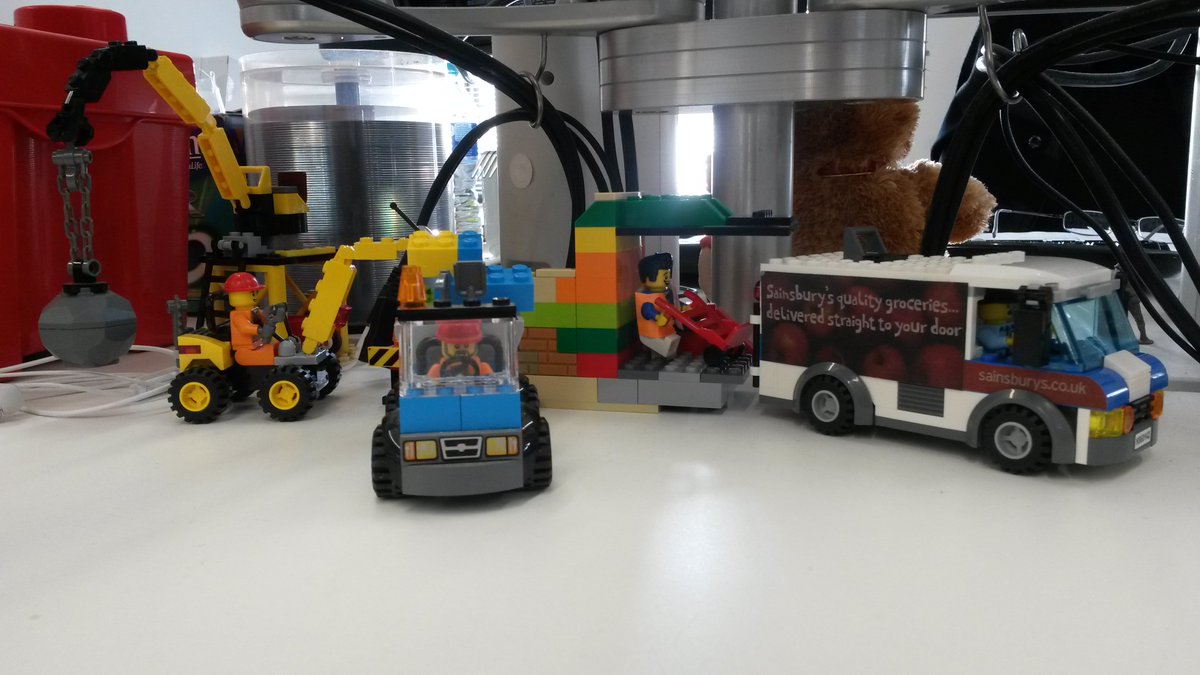 CHQArchitects's tweet image. Check out what one of our #AssociateDirectors got up to in their lunch hour #LEGO @sainsburys #GLO #bigkid @CHQArchitects @LEGO_Group