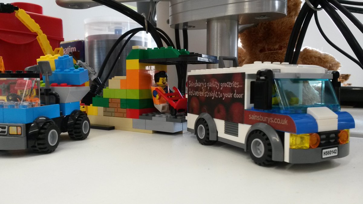 CHQArchitects's tweet image. Check out what one of our #AssociateDirectors got up to in their lunch hour #LEGO @sainsburys #GLO #bigkid @CHQArchitects @LEGO_Group