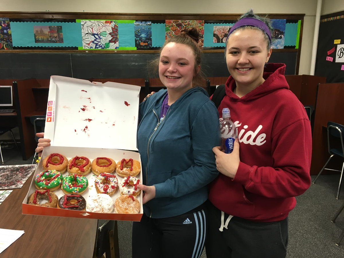 LSchuckert's tweet photo. LCA prom proposal:)
#good times with friends https://t.co/hNNRfaGfK6