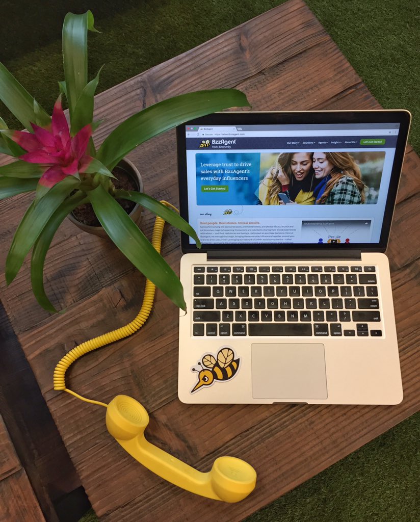 MktingRod's tweet image. Friday fun at the @BzzAgent Central Hive 🐝