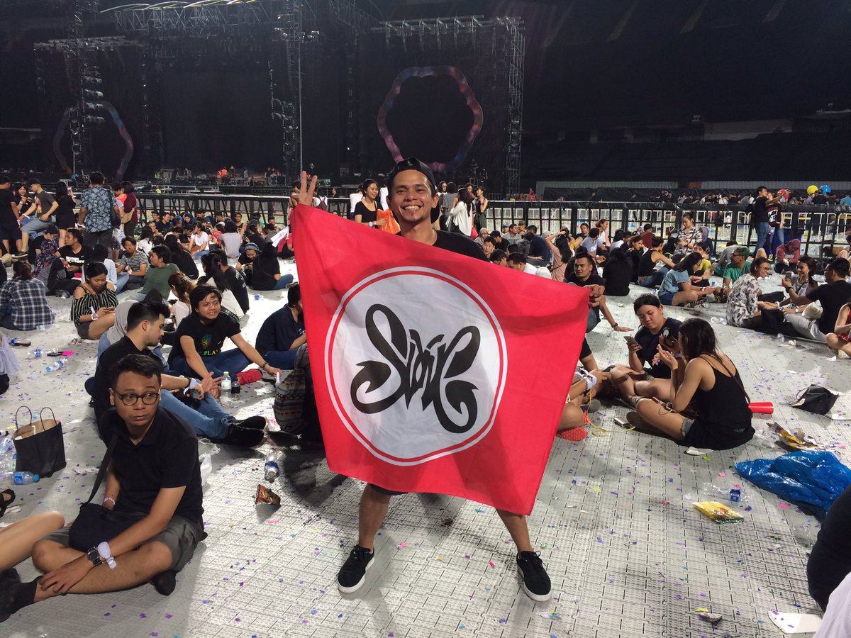 Terima kasih coldplay, yok lagu terakhir kamu harus cepat pulang ✌🏼😁