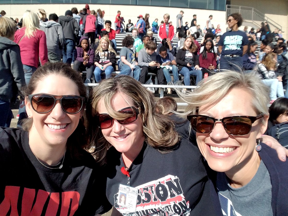 SMSPantherAVID's tweet photo. Having a great time at the PISD AVID District Event @SMS_Panthers @PlanoISDAVID https://t.co/3Mc6BEUUxg