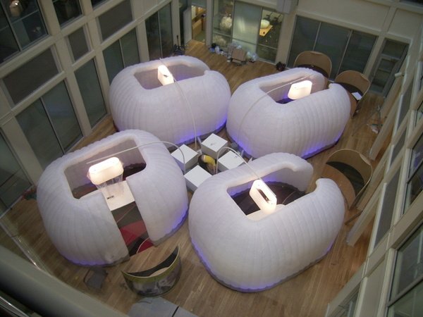 Evolutiondome's tweet photo. En route to France to set up a selection of #inflatablewalls and #officepods! 🚛🇫🇷 #inflatablestructures #meetingpods #inflatablewalls https://t.co/5IpLrJTNSj
