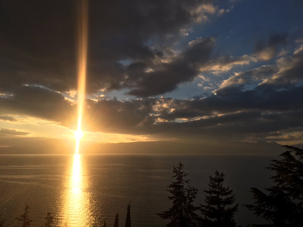 VaskenSpiru's tweet image. As sun sets on #OhridLake and the #codeference we are preparing for another two days of #codefest17 ... stay tunned