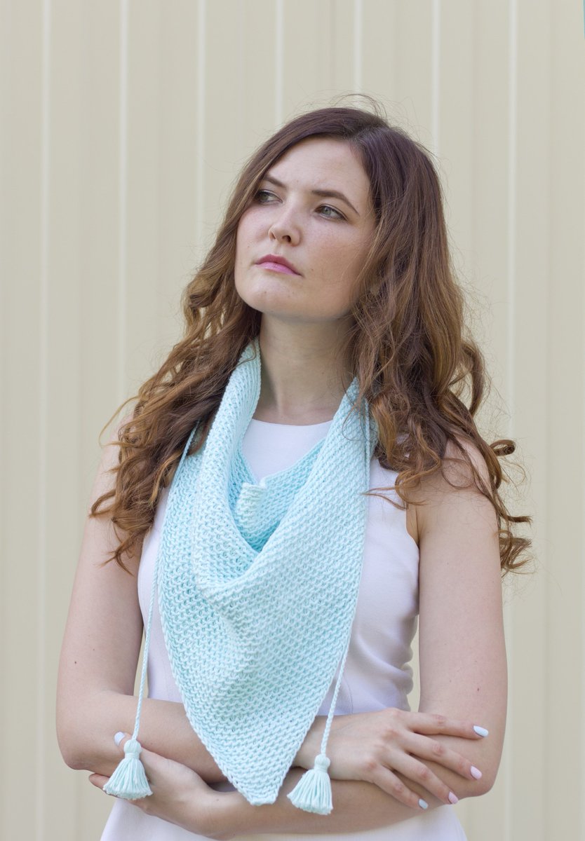 KnittingMy's tweet photo. Adorable #supersoft #summermint #knittedscarf #Triangle #scarfbactus #streetstyle #cottonscarf #mintinspiration #womanlook #summerfashion https://t.co/eBhmjz0lvY