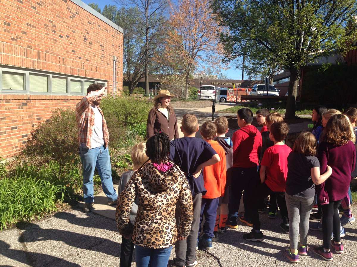 <a href="/ColumbiaUrbanAg/">CCUA</a> <a href="/GrantAllStars/">Grant Elementary</a> thanks to our friends from CCUA for stopping by to help third Ts and Ss! #springtime