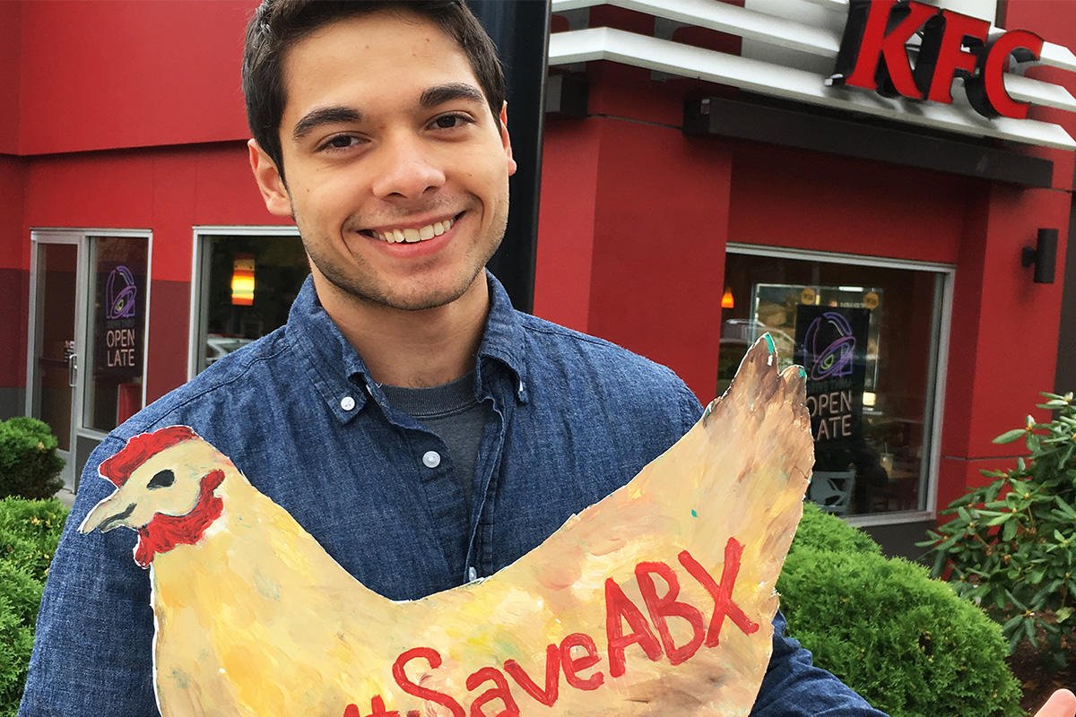 copirg's tweet photo. .@KFC’s commitment to ditch medically important antibiotics is the result of thousands of consumers like you demanding change. #KFCSaveABX https://t.co/gsPw5X6xF7
