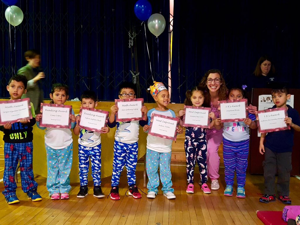 MsLibsPreK's tweet photo. Quarter 3 Award Winners in #prek! #lakelandpride #lakeland12 https://t.co/iqbPvNptEI