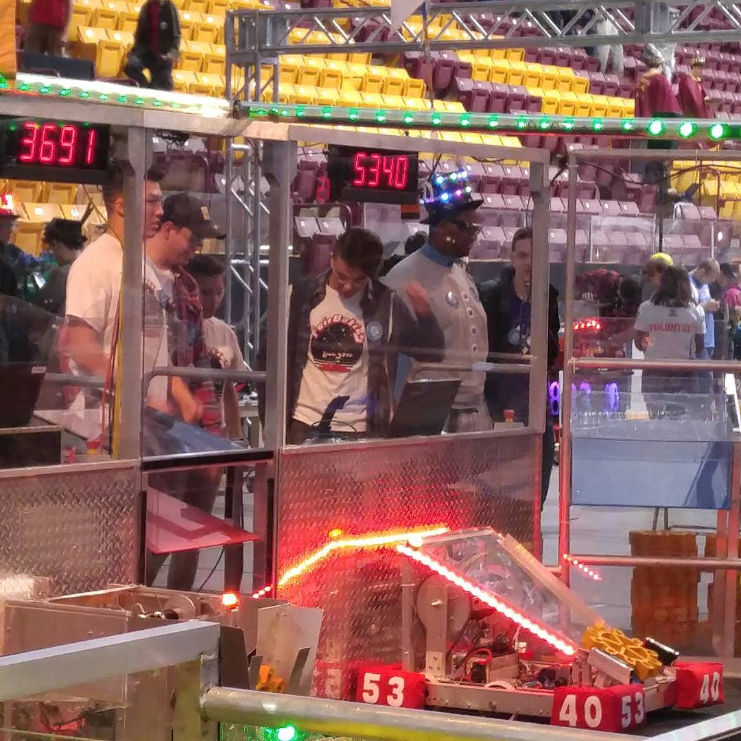 Here's some pictures from today at North Star Regionals at Mariucci Arena! #omgrobots #fairbotics