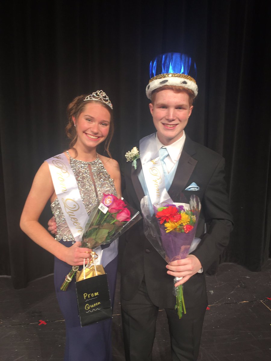ADack_AP's tweet image. Congratulations to our 2017 Junior Prom King and Queen: Brett Dewhurst and Madison Lydon!