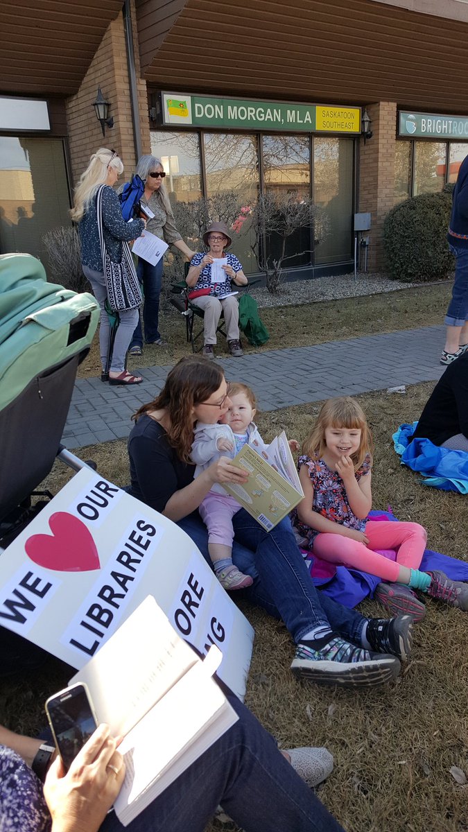 crickyp93's tweet photo. Drop Everything And Read #dearsask #saveSKlibraries #sklibrariesmatter #skpoli #sklibraries #skbudget @SaskMLA https://t.co/yTgTrtrs2F