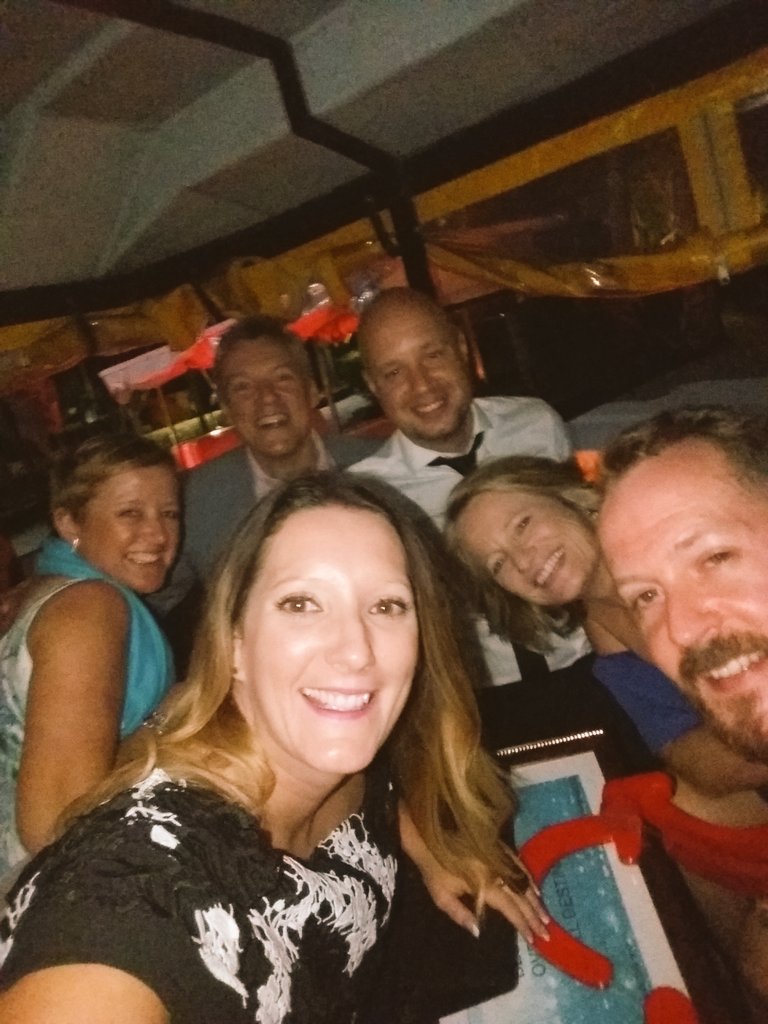 BethanCAdams's tweet photo. #creatingsmiles2017 post awards meal. I'm on the train. https://t.co/KZi1qzegcO