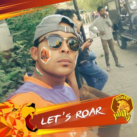 milanmanoj123's tweet photo. #NewProfilePic look at my face & moment #loveGL @TheGujaratLions https://t.co/QgzBlHvAev