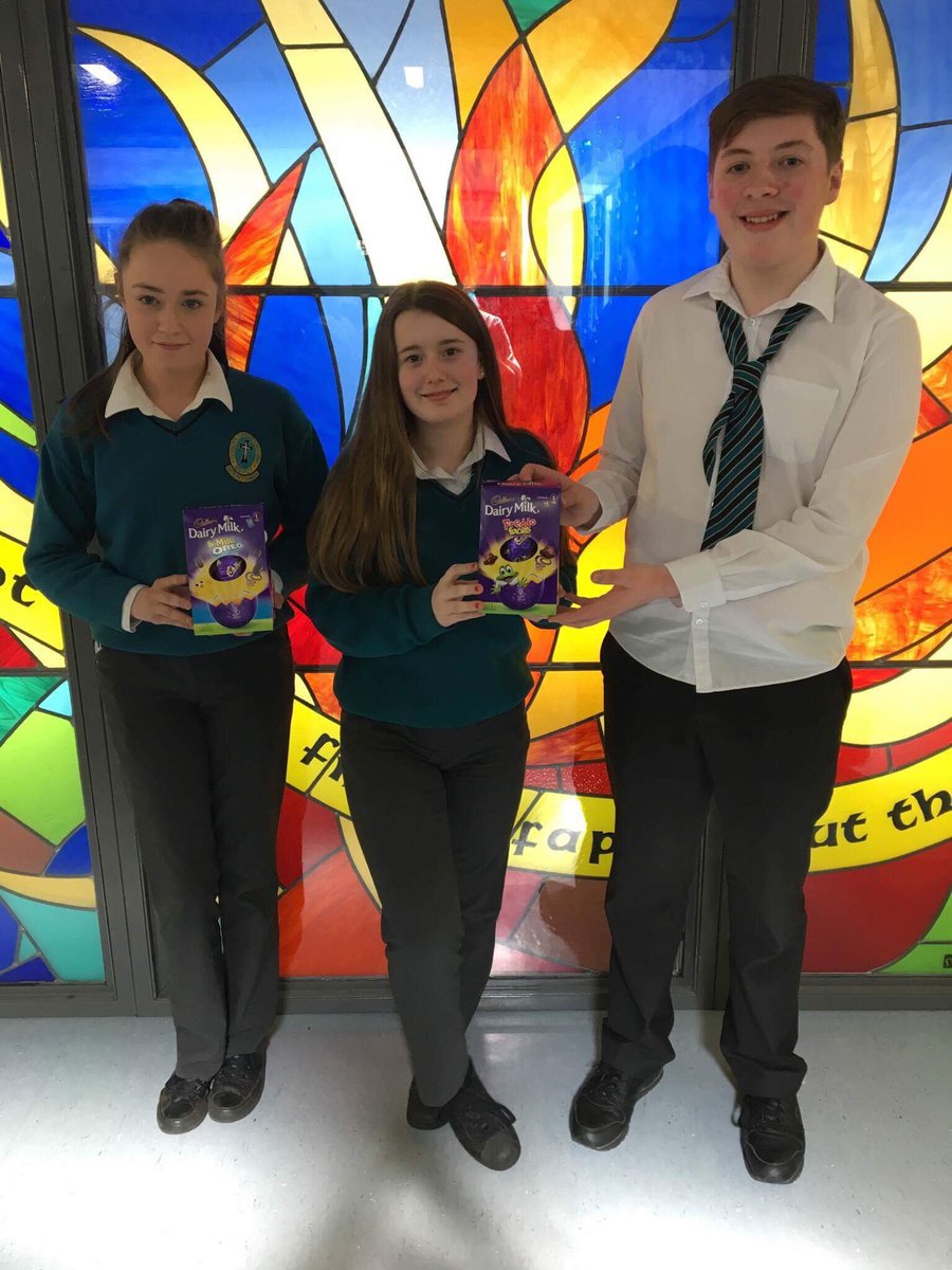 URAC2016's tweet photo. It was nice to serve a few extra smiles today as both the talent show, and treasure hunt winners received their prizes! @YSInow #YSIWeek https://t.co/OX0nVlVjLU