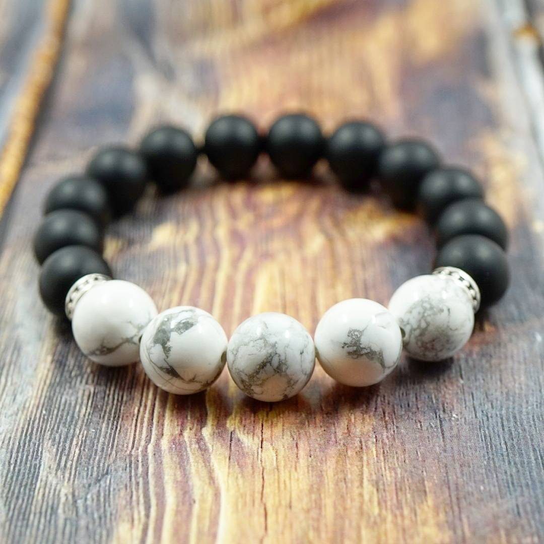#GentStone Matte Onyx, Howlite &amp; Sterling Silver gentstone.com #mensbracelet #dailyhivestyle #beadedbracelet #handmadebracelet