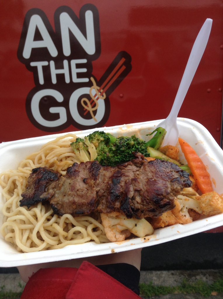 <a href="/AnTheGoSF/">AnTheGoSF</a> is at <a href="/otgsf/">Off the Grid</a> at Vallejo and Front with tasty Vietnamese food for lunch!