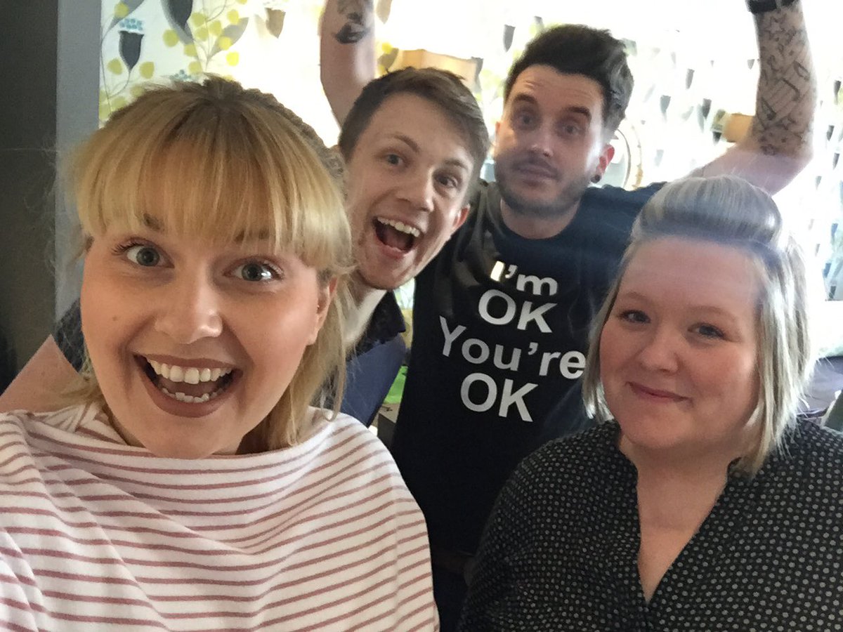 AimeexHill's tweet image. Our last Guest Wow Workshop yesterday! #smashedit #imokayoureokay #paintyourpicture  @LauraEvans81 @SDEBDD @Jdentonswalespi @placemadebyyou