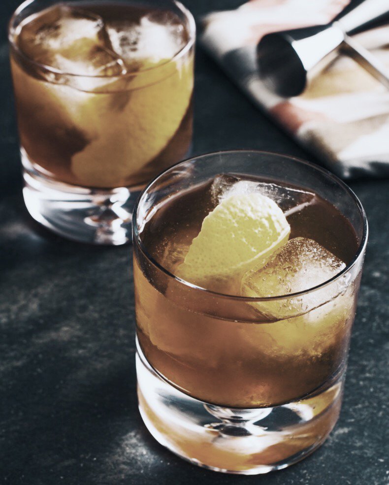 Mastersons's tweet photo. A simple but rather delicious cocktail to craft over the weekend with #Mastersons #Whiskey. "Maple Leaf"  https://t.co/siC9Ey95wB https://t.co/425W7OttEu
